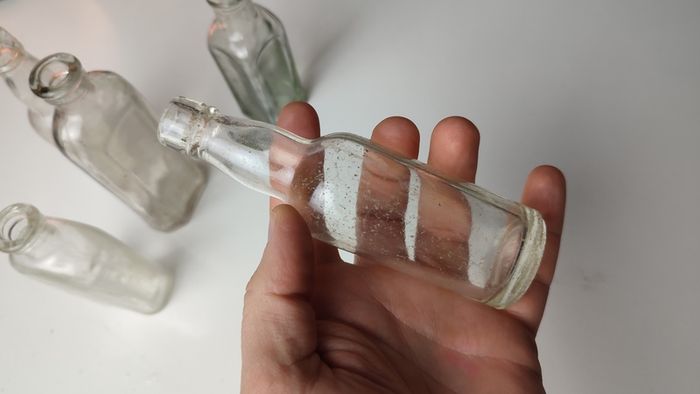 243 - Set of 5 Vintage Clear Glass Cork Top Collectible Decorative Bottles