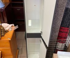 Bathroom cabinet