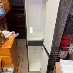 Bathroom cabinet