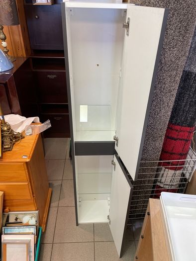 Bathroom cabinet