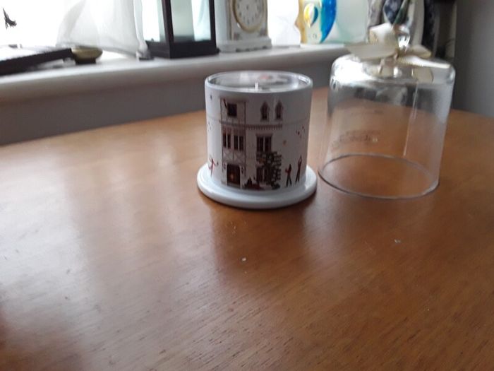 scented candle