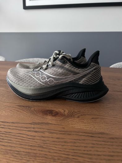 Saucony Endorphin Speed 5 UK Size 7 Brand New