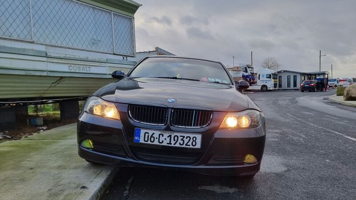 bmw 316i 2006 Petrol