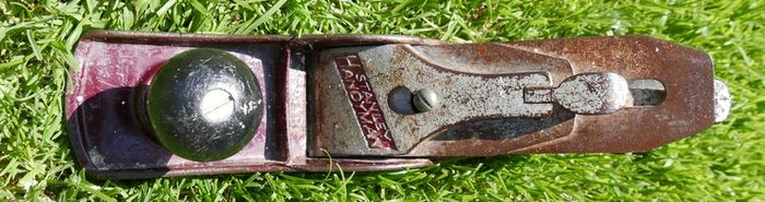 Vintage Stanley Handyman  Smooth Bench Hand Plane 13"