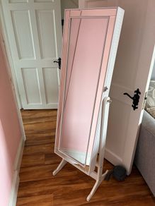 Jewellery Wardrobe