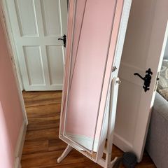Jewellery Wardrobe