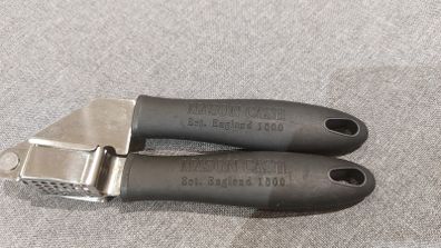 Garlic press mason cash