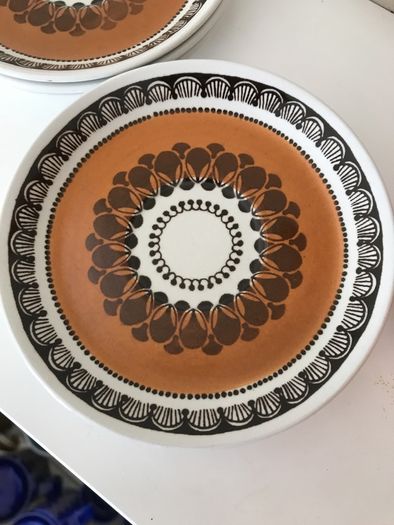 Retro Woods "Inca" Coffee pot &Cups with saucers