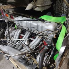 M129 engine from w108 mercedes with pagoda gearbox