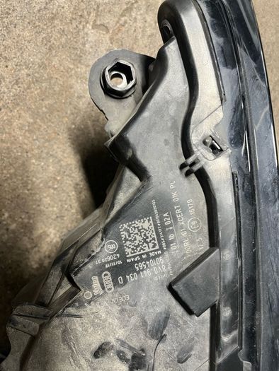 Audi a3 2018  right headlight original