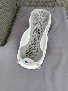 Baby bath insert