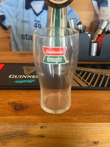 Smithwicks old style pint glass