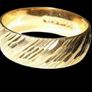 Vintage 9ct Gold Hallmarked Wedding Ring Image 7
