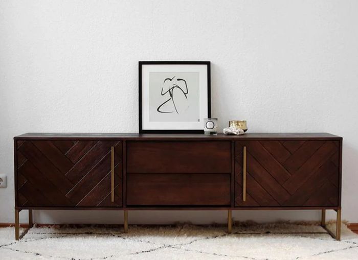 side board