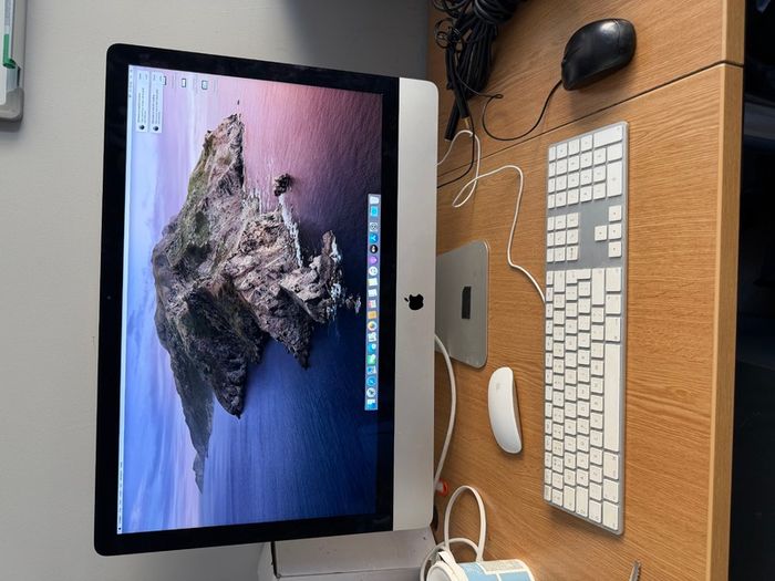 iMac (21.5 inch, Late 2013)