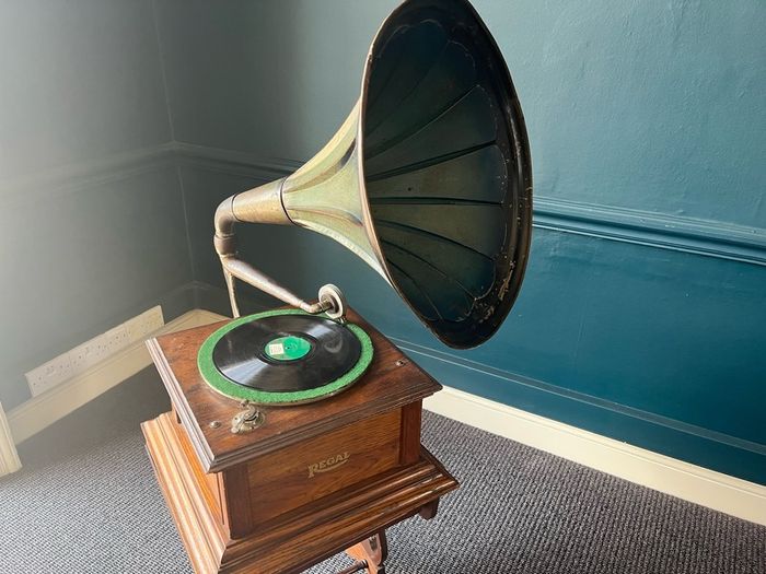 Gramophones Wanted