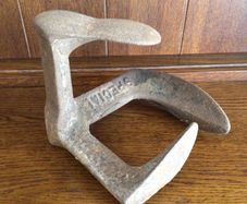 Antique Cast Iron cobblers Shoe Last great door stop