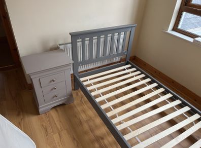 Single bed frame