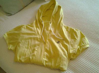 Yellow Short-Sleeved Hoodie - Size 14