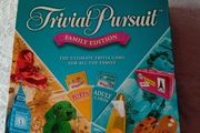 Trivial pursuit family edition