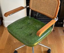desk chair