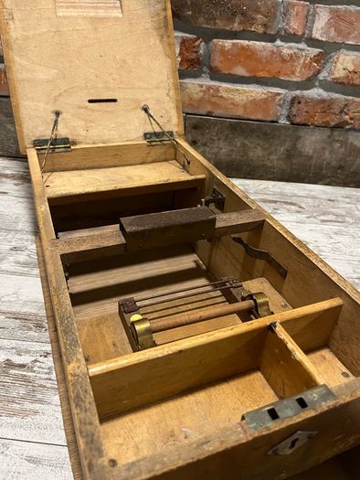 vintage cash register