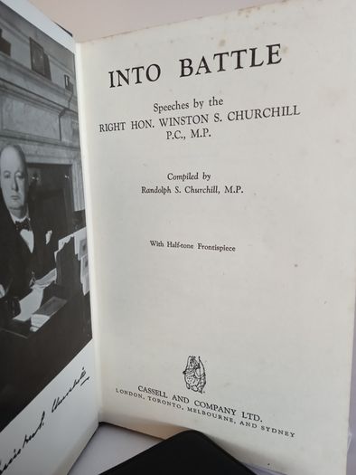 Into Battle: Speeches by the Right Hon. Winston S. Churchill Compiled by Randolph S. Churchill (HQ871)