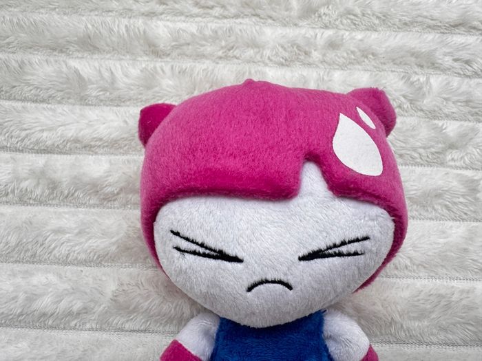 Quiron by Famosa Chic-i Girls Plush Cat approx. 17 cm. Used Please see photos