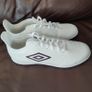 Umbro Mens Ux Accuro III Club IC Indoor White/Plum Image 5