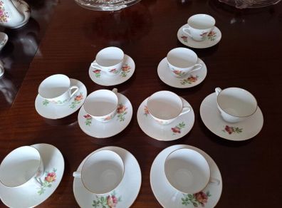 Vintage Bavarian Porcelain Tea Cups & Saucers