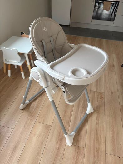 babys high chair