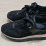Ladies trainers Image 3