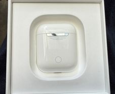 Apple Airpods 2