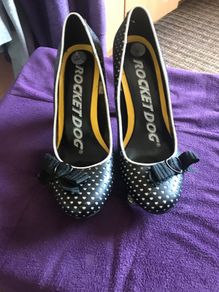 ladies shoes