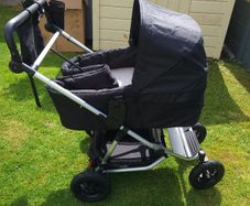 Mountain Buggy Duet Twin Pushchair Carrycot Plus Rain Cover in Excellent Condition
