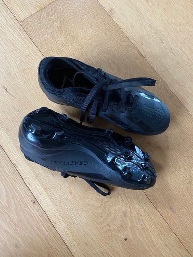 Kids football boots