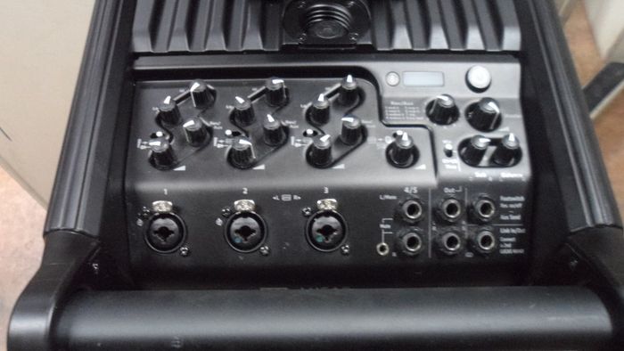 HK Audio Lukas Nano 305FX
