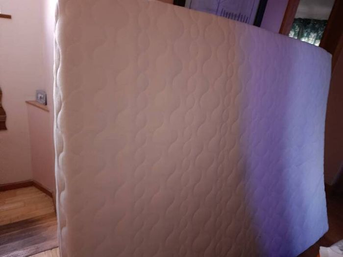 King memory foam mattress