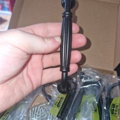 Cabinet door handles