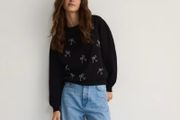 Reserved Bow Sweatshirt - Size L