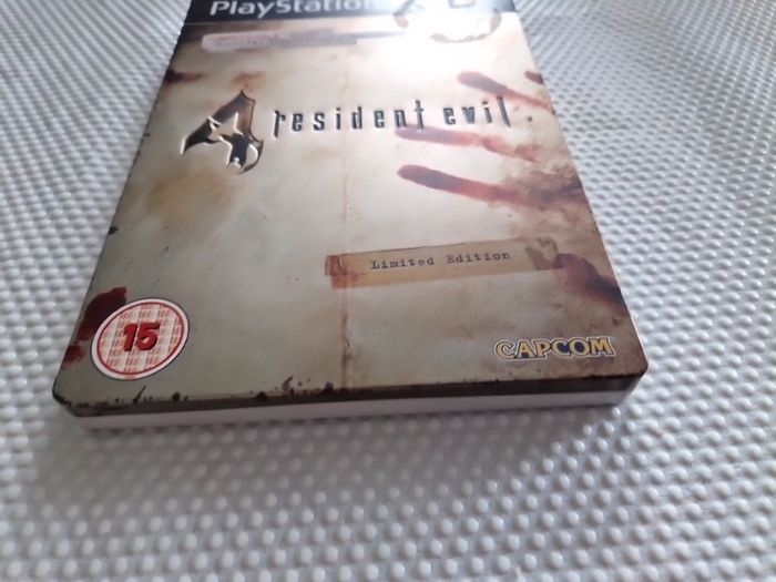 Resident Evil 4 Limited Edition PlayStation2 Ps2 Games Original