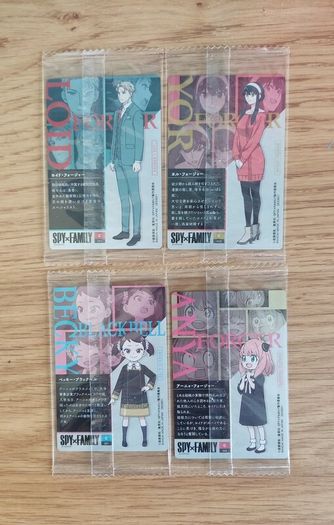 Spy x Family anime collecting cards manga Anya Forger Loid Yor