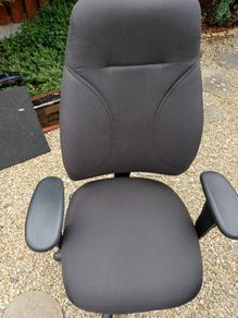 Ergonomic office chair