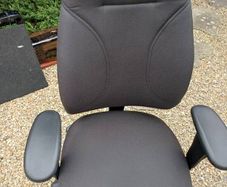 Ergonomic office chair