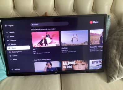 JVC 32 inch LED SMART Television with USB, 2 HDMI, PC Connection port, WIFI connectivity, etc