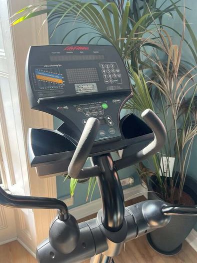 LifeFitness Crosstrainer