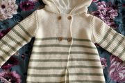 New- baby jumper size 9-12 months