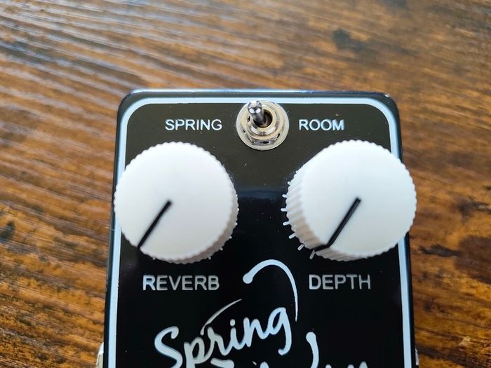Subdecay Spring Theory Reverberator (Boxed)