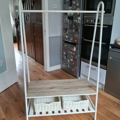 Clothes rail