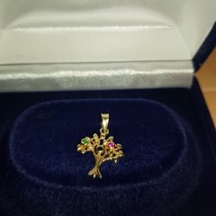 14 ct gold pendant